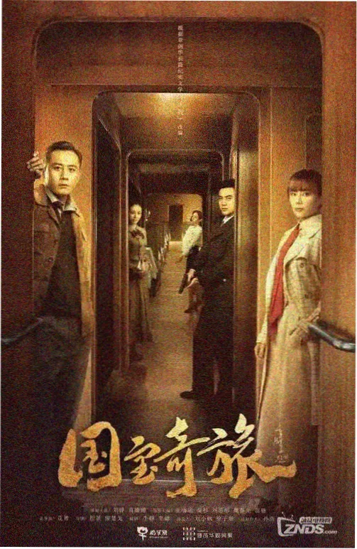 剪辑指导在剪辑台前的工作照